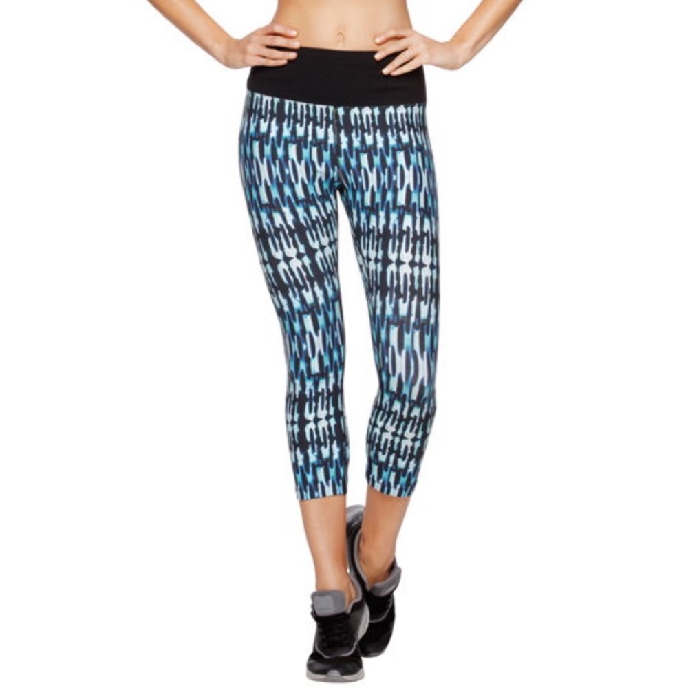 Lorna Jane Glamour 7/8 Tight NWT